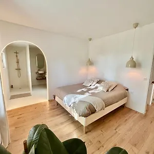  Appartement Maison A Avec Jardin Privatif Dans Domaine Des Crozes Frankrijk